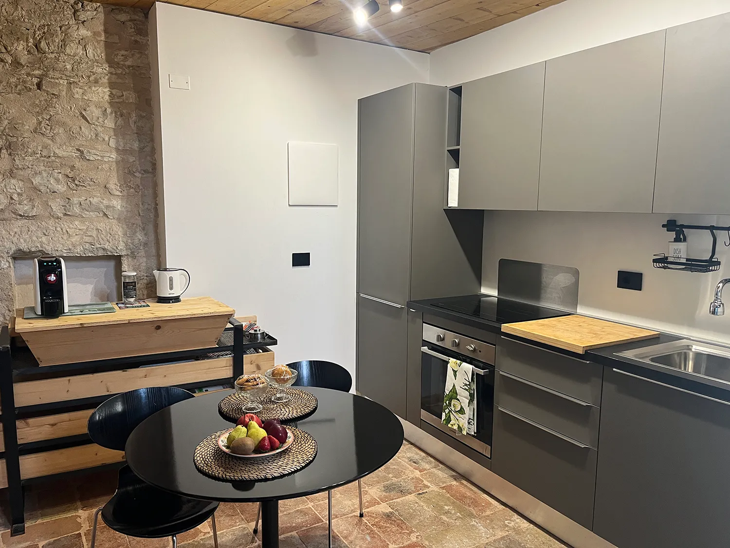 appartamento-con-cucina-la-chiesa