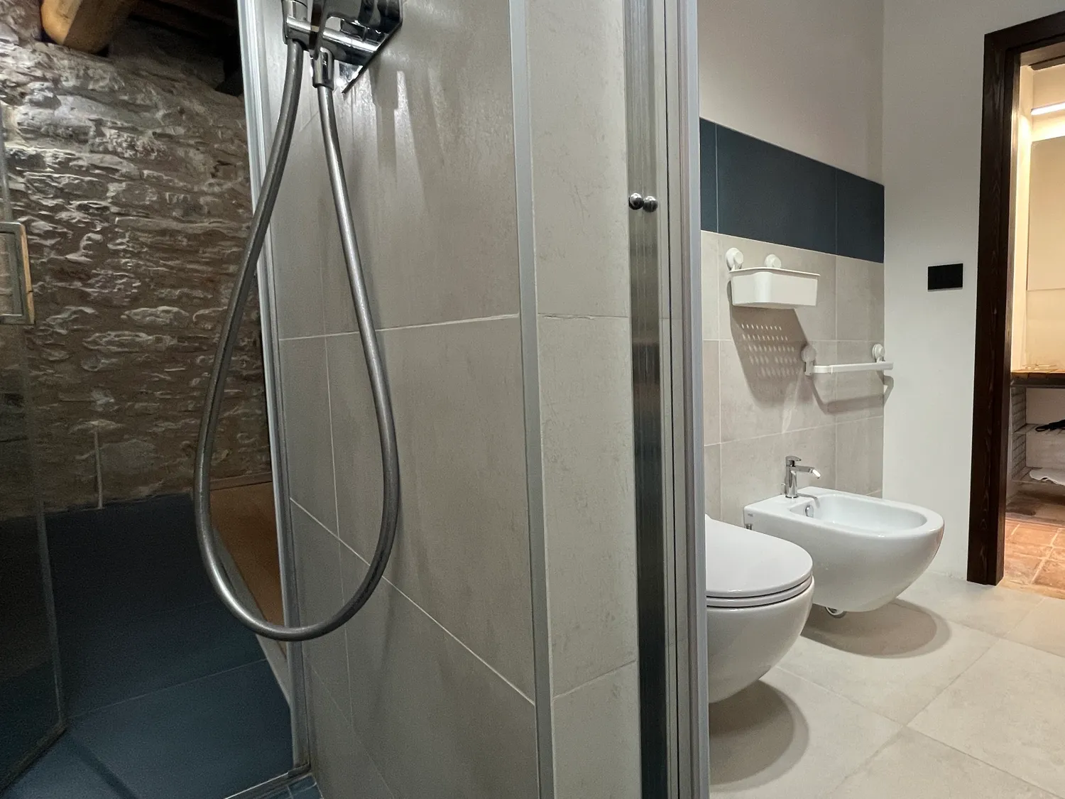 bagno-appartamento-la-chiesa